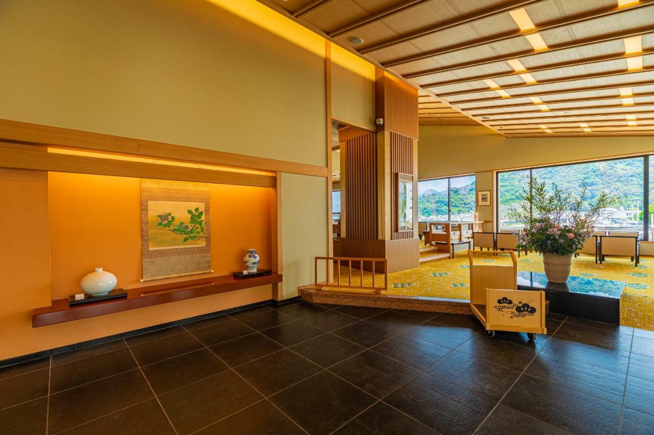 ホテル 伊豆三津浜 松濤館 沼津市 エクステリア 写真