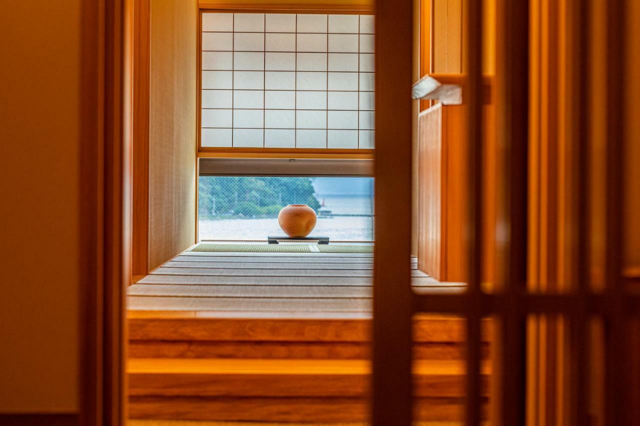 ホテル 伊豆三津浜 松濤館 沼津市 エクステリア 写真