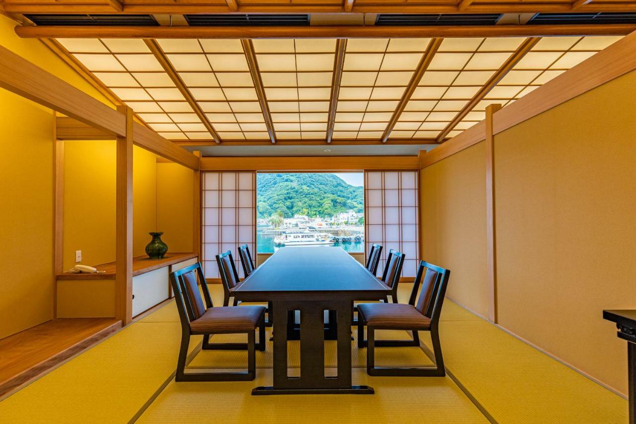 ホテル 伊豆三津浜 松濤館 沼津市 エクステリア 写真